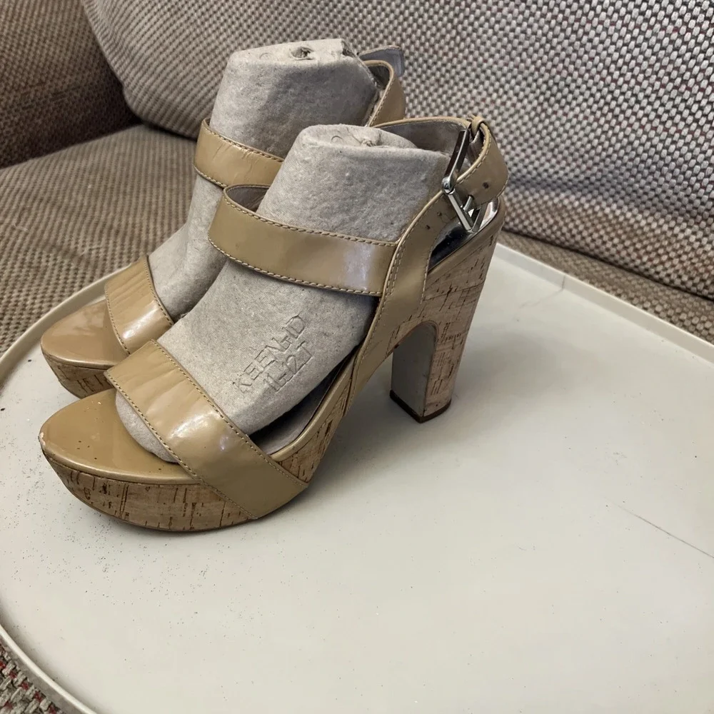 Michael Kors Ivana Platform Sandals Heels Women Size 9.5 M Nude